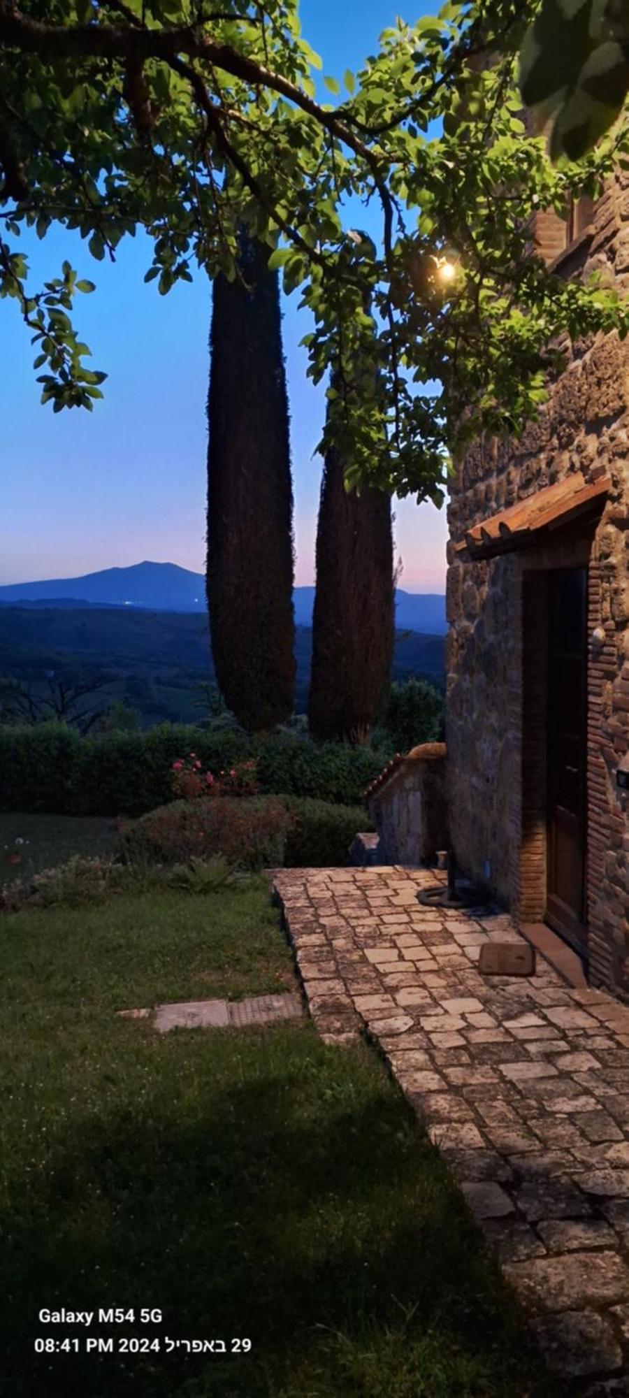 Aparthotel Borgo Fastelli Sarteano Exterior foto