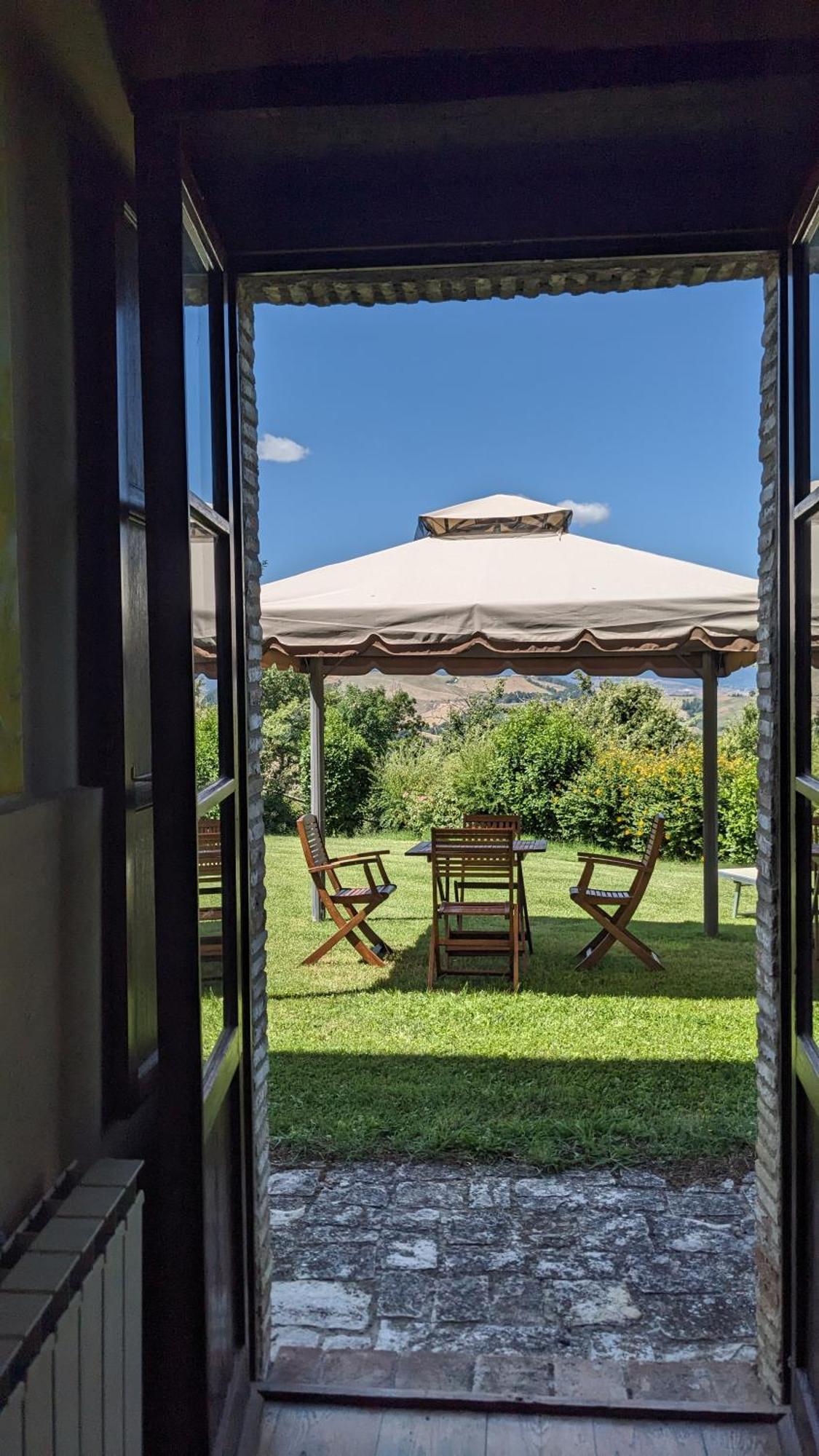 Aparthotel Borgo Fastelli Sarteano Exterior foto